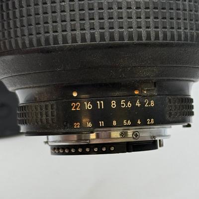 LOT 55: Nikon ED Silent Wave Motor AF-S Nikkor 28-70mm 1:2.8 D Lens w/ 77mm UV Filter & Nikon CL-74 Lens Case