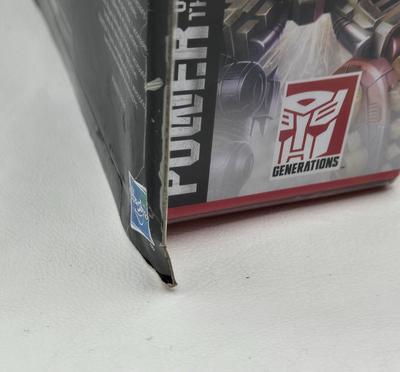 LOT 63: Transformers Power of the Primes Toys NIB
