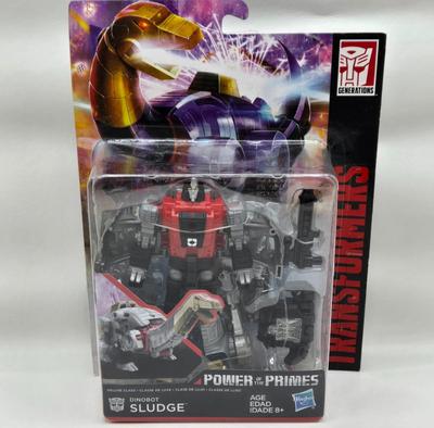LOT 63: Transformers Power of the Primes Toys NIB