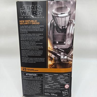 LOT 69: Variety of Star Wars Action Figures NIB