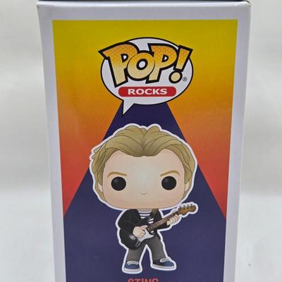 LOT 72: Multiple Funko Pops Featuring Music Stars NIB