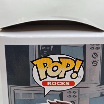 LOT 72: Multiple Funko Pops Featuring Music Stars NIB