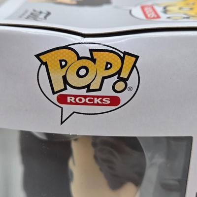 LOT 72: Multiple Funko Pops Featuring Music Stars NIB