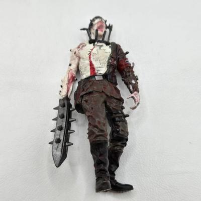 LOT 77: Mortal Combat Book Ends, Titanfall 2 Figures, and More