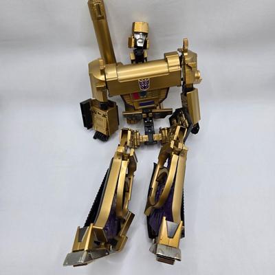 LOT 78: Various Transformers Toys