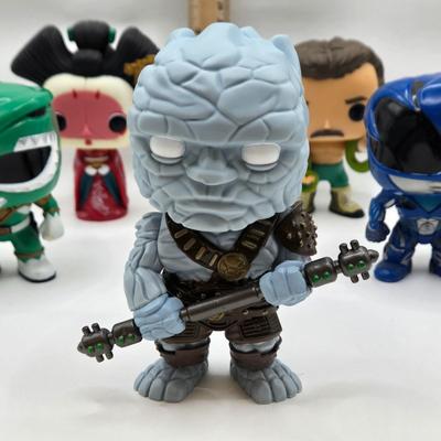 LOT 79: Large Variety of Funko Pops