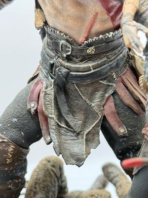 LOT 89: Sony Entertainment God of War Statue, Ascension Kratos Figure & NECA God of War 3 Kratos Action Figure