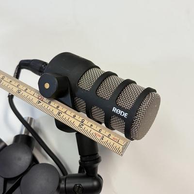 LOT 90: Røde PodMic w/ iXtech Boom Arm