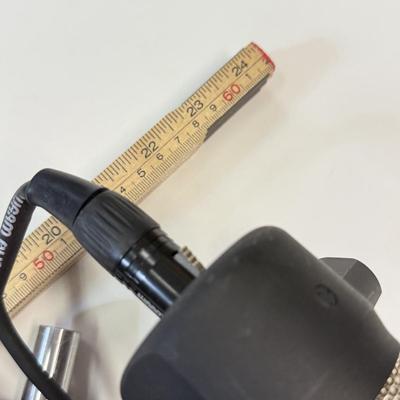 LOT 90: Røde PodMic w/ iXtech Boom Arm