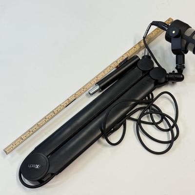 LOT 90: Røde PodMic w/ iXtech Boom Arm