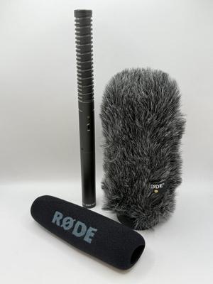 LOT 97: Røde NTG-2 Microphone w/ 2 Covers incl. "Dead Cat" 21/22