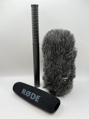 LOT 97: Røde NTG-2 Microphone w/ 2 Covers incl. "Dead Cat" 21/22