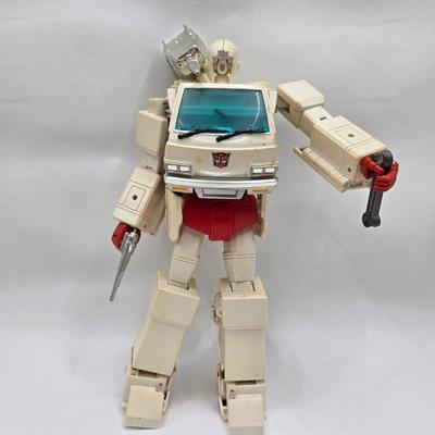 LOT 123: Multiple Transformers Toys