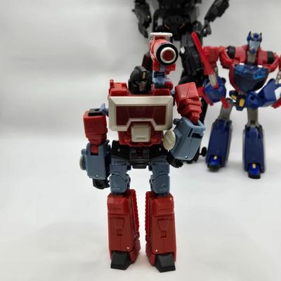 LOT 124: Large Variety of Transformers and Other Toys
