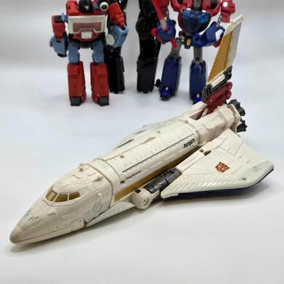 LOT 124: Large Variety of Transformers and Other Toys