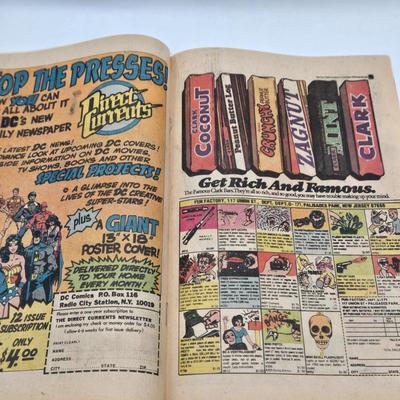 LOT 125: Secrets of Haunted House Comic Books