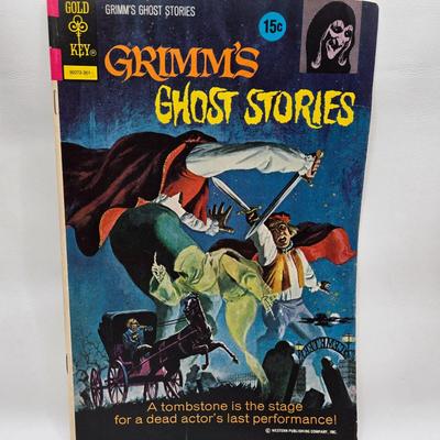 LOT 126: Grimm's Ghost Stories Comic Books