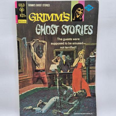 LOT 126: Grimm's Ghost Stories Comic Books