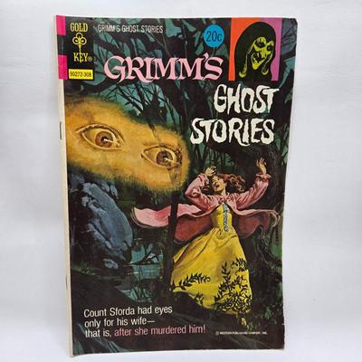 LOT 126: Grimm's Ghost Stories Comic Books