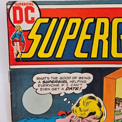 LOT 127: DC SuperGirl Comic Books