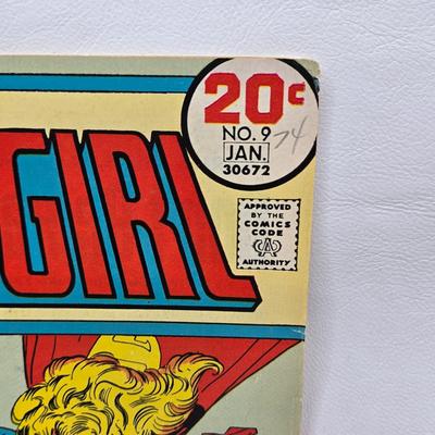 LOT 127: DC SuperGirl Comic Books