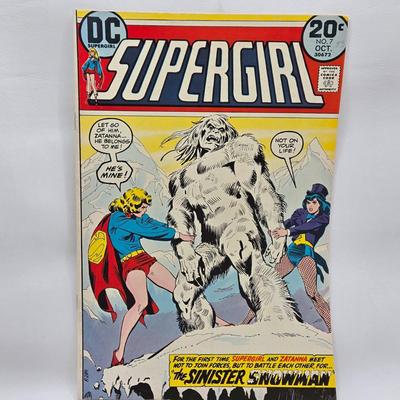 LOT 127: DC SuperGirl Comic Books