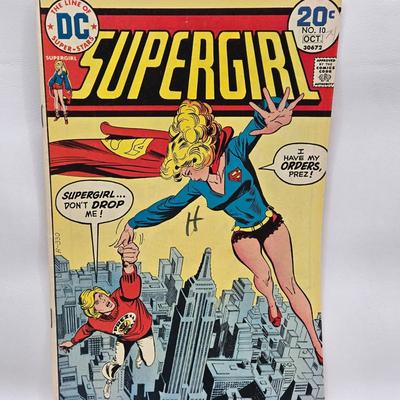 LOT 127: DC SuperGirl Comic Books