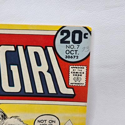 LOT 127: DC SuperGirl Comic Books