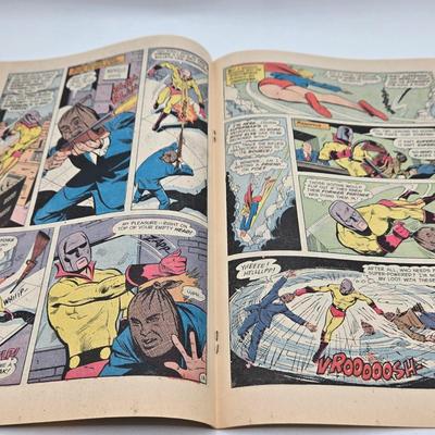 LOT 127: DC SuperGirl Comic Books