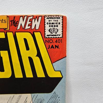 LOT 129: Adventure Comics Presents SuperGirl