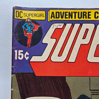 LOT 129: Adventure Comics Presents SuperGirl