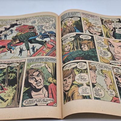 LOT 129: Adventure Comics Presents SuperGirl