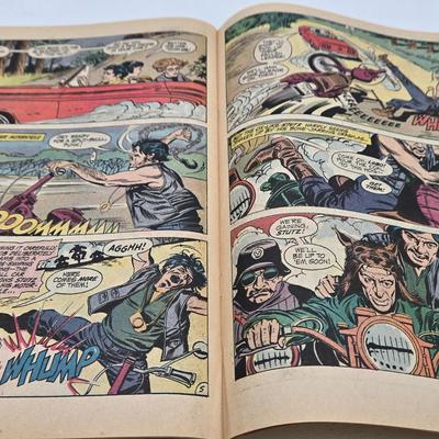 LOT 129: Adventure Comics Presents SuperGirl