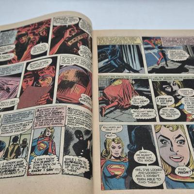 LOT 129: Adventure Comics Presents SuperGirl