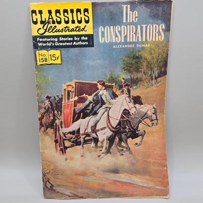 LOT 135: Classics Illustrated Comic Books