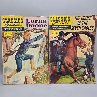 LOT 135: Classics Illustrated Comic Books