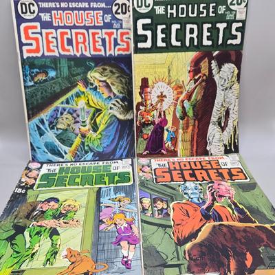 LOT 138: The House of Secrets Comic Books