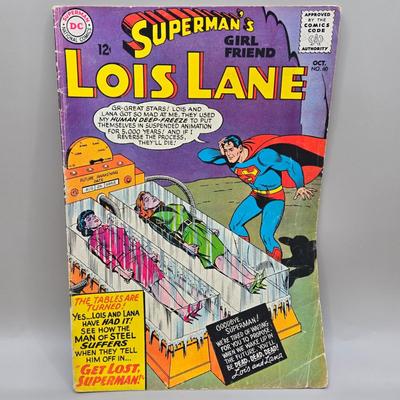 LOT 140: Lois Lane Comic Books