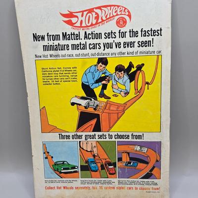 LOT 140: Lois Lane Comic Books