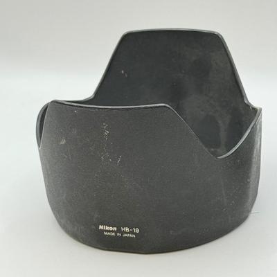 LOT 141: Camera Accessories: Filters, Lens Hoods & Lighting Guides