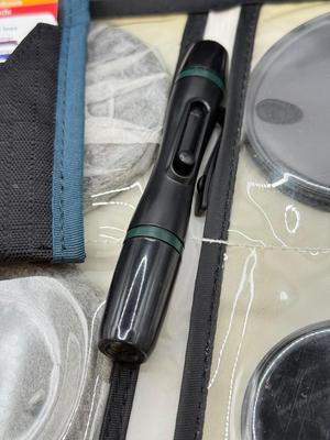 LOT 141: Camera Accessories: Filters, Lens Hoods & Lighting Guides