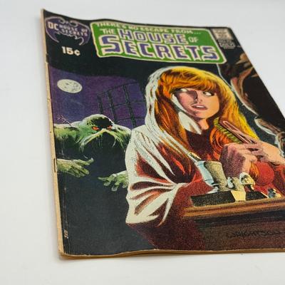 LOT 146: July 1971 DC Comics #92 House of Secrets incl. Snipe Hunt, Swamp Thing, After I Die!, It's Better to Give & Trick or Treat