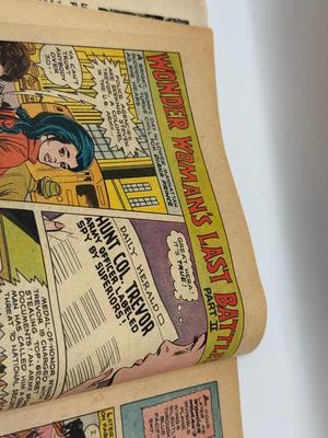 LOT 147: December 1968 DC Comics #179 The New Wonder Woman