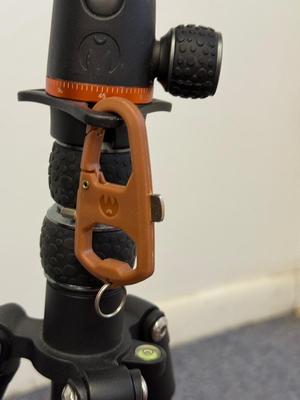 LOT 145: Three Tripods: 3 Legged Think Punks Brian, Proline, Calumet