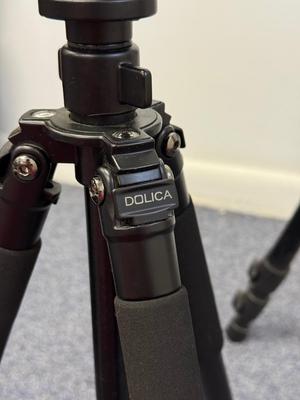 LOT 145: Three Tripods: 3 Legged Think Punks Brian, Proline, Calumet