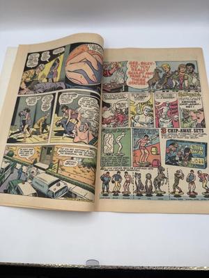 LOT 148: November 1972 DC Comics #1 Supergirl