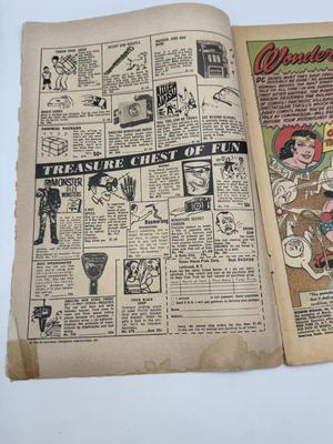 LOT 149: 1965 DC Comics Wonder Woman Comics: #155 thru #158