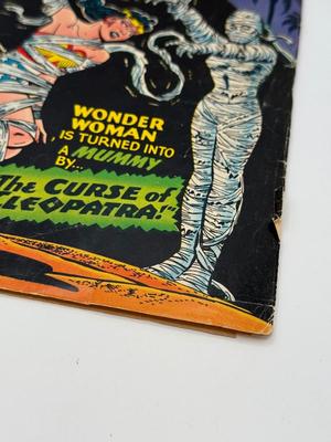 LOT 152: c. 1968 DC Wonder Woman & The New Wonder Woman Comics