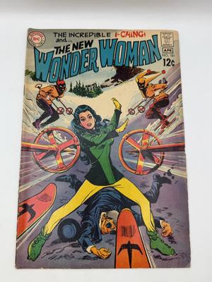 LOT 152: c. 1968 DC Wonder Woman & The New Wonder Woman Comics