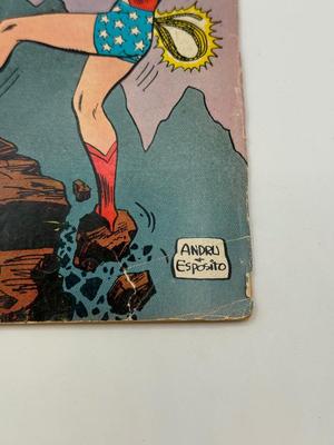 LOT 152: c. 1968 DC Wonder Woman & The New Wonder Woman Comics